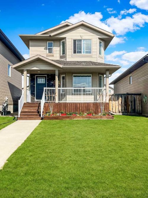8610 102b Ave, Grande Prairie, AB, T8X0B5 | Card Image