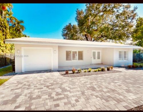 932 Bird Rd, Coral Gables, FL, 33146-1234 | Card Image