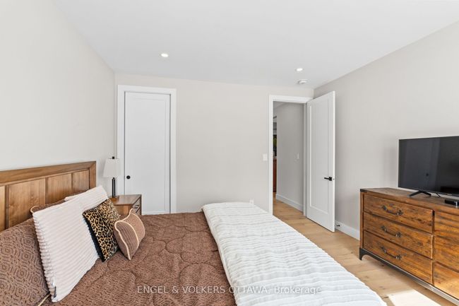 425 Ginger Cres, House other with 5 bedrooms, 4 bathrooms and 6 parking in Metcalfe ON | Image 30