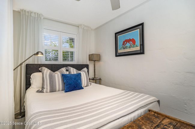 Bedroom #2 (w/ queen-sized bed) | Image 15