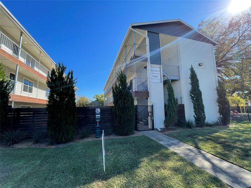 301-5404 Reiger Ave, Dallas, TX, 75214-5067 | Card Image