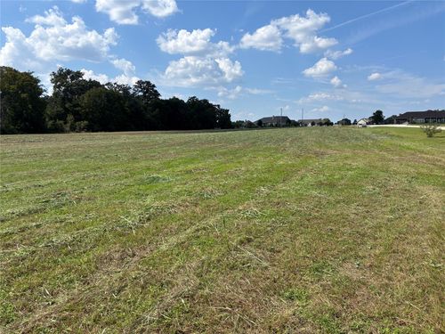 3903 Counsil Ln, Brenham, TX, 77833-5034 | Card Image