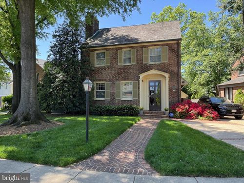 1812 N Hancock St, ARLINGTON, VA, 22201-5112 | Card Image