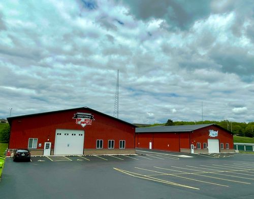 1215 N Pryor St, SILVER LAKE, WI, 53170-1637 | Card Image