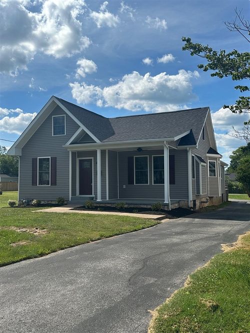 863 Nutwood Street, Bowling Green, KY, 42103 | Card Image