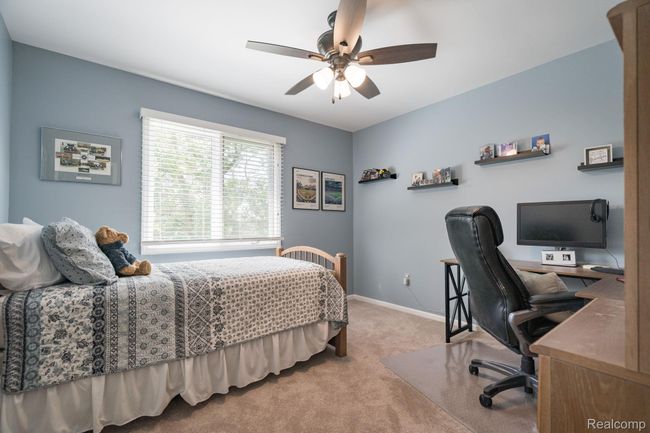 36-web-or-mls-4096 Villager Dr-36.jpg | Image 31