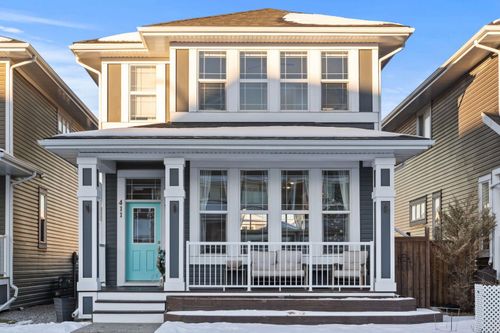 {{alt}} | Card Image