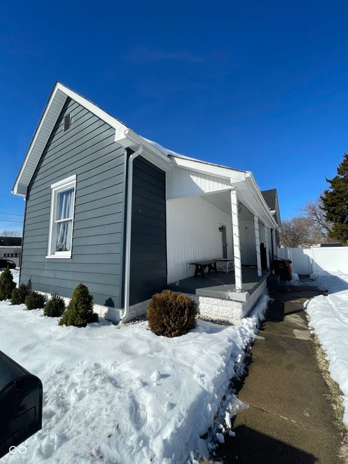 722 Jackson St, Seymour, IN, 47274-2836 | Card Image