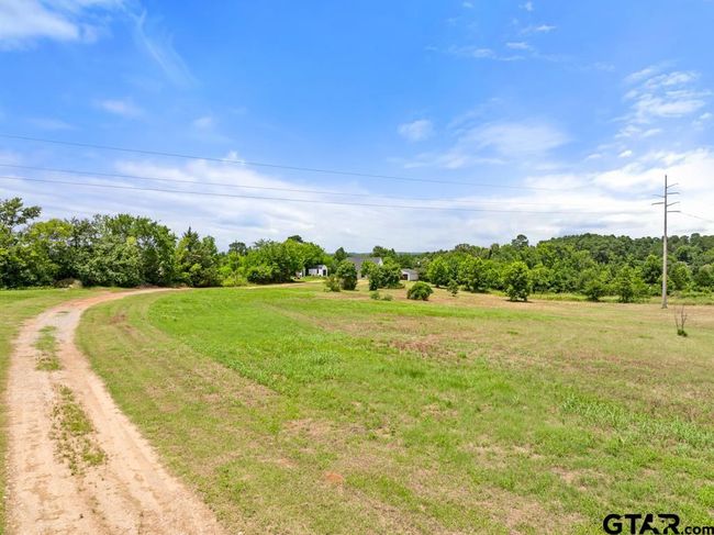 18112 County Road 2142, House other with 3 bedrooms, 3 bathrooms and null parking in Troup TX | Image 37