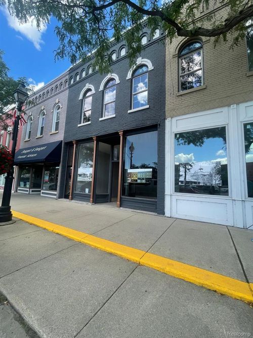 120 Tecumseh St, Dundee, MI, 48131-1050 | Card Image