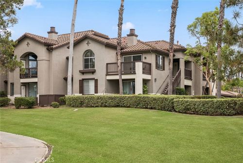 apt-2209-2960 Champion Way, Tustin, CA, 92782-1238 | Card Image