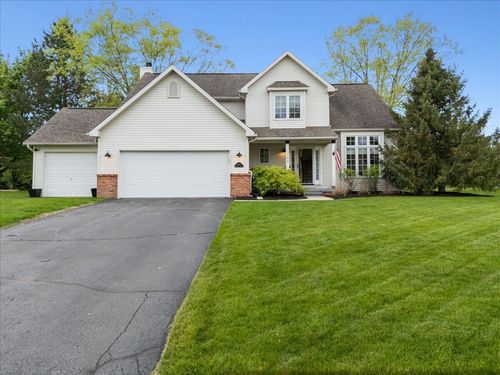 1384 Baywood Cir, Brighton, MI, 48116-6776 | Card Image