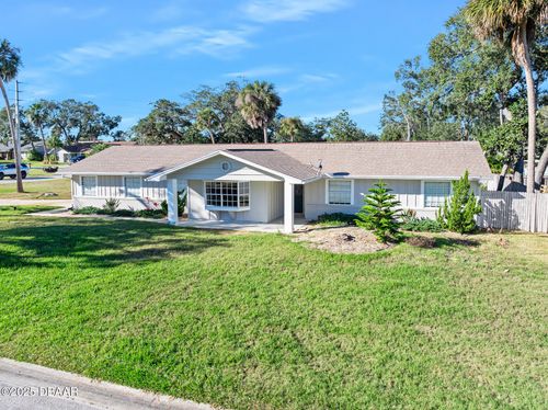 2 Avenue Bonita, Ormond Beach, FL, 32174-4018 | Card Image