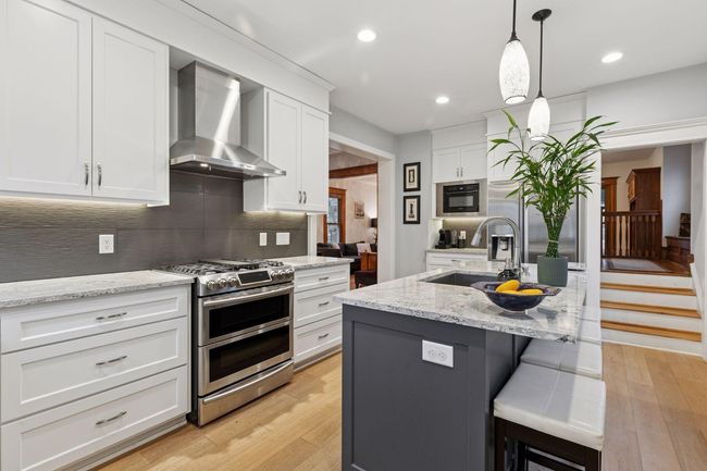 2735 Colfax Ave S, House other with 3 bedrooms, 3 bathrooms and null parking in Minneapolis MN | Image 19