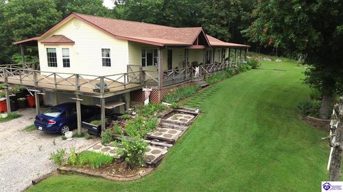 1020 Yates Chapel Rd, Cecilia, KY, 42724-7721 | Card Image