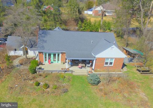 2200 Taylor Ave, HUNTINGDON, PA, 16652-2508 | Card Image