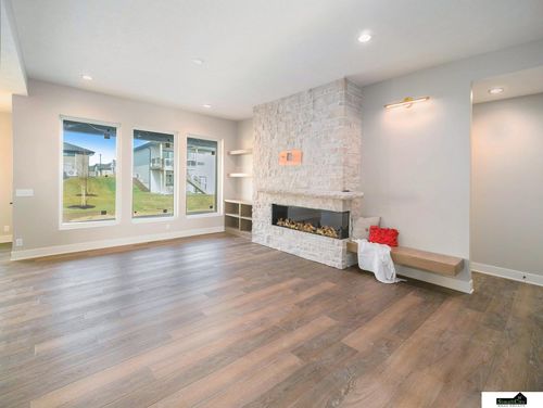 2121 Milrose Branch Rd, Lincoln, NE, 68520-1534 | Card Image