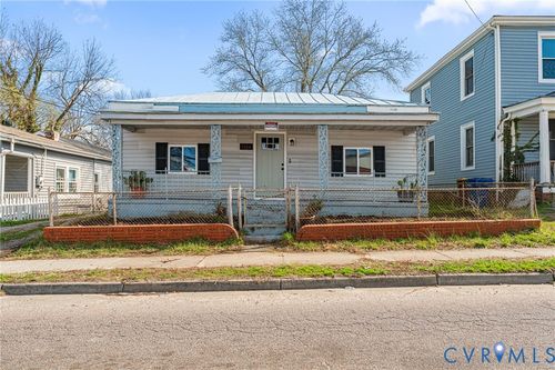 1124 W Wythe St, Petersburg, VA, 23803-3925 | Card Image