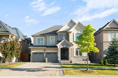 57 Balderson Dr, Kleinburg, ON, L4H4A3 | Card Image