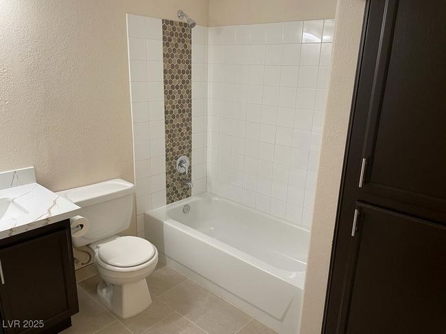 UNIT-1078 - 8410 Eldora Ave, Condo with 2 bedrooms, 2 bathrooms and null parking in Las Vegas NV | Image 13