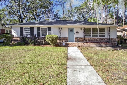 5209 Habersham St, Savannah, GA, 31405-5320 | Card Image