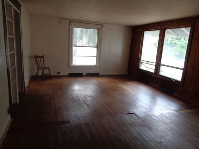 202 N Union St, Home with 0 bedrooms, 0 bathrooms and 1 parking in Reading MI | Image 11