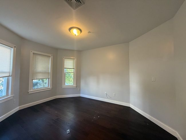 APT-1 - 21 S Sydney St, Condo with 3 bedrooms, 2 bathrooms and 1 parking in Boston MA | Image 12