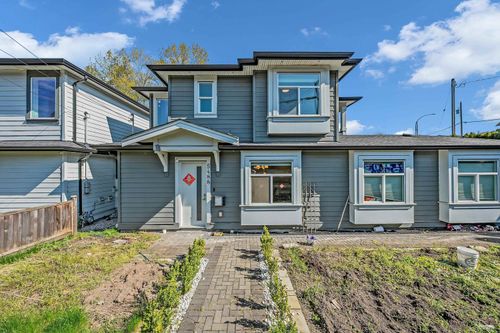 5488 Canada Way, Burnaby, BC, V5E3N3 | Card Image