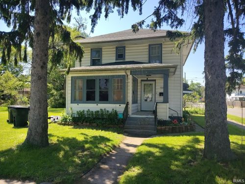 1002 E Bowman St, South Bend, IN, 46613-2906 | Card Image