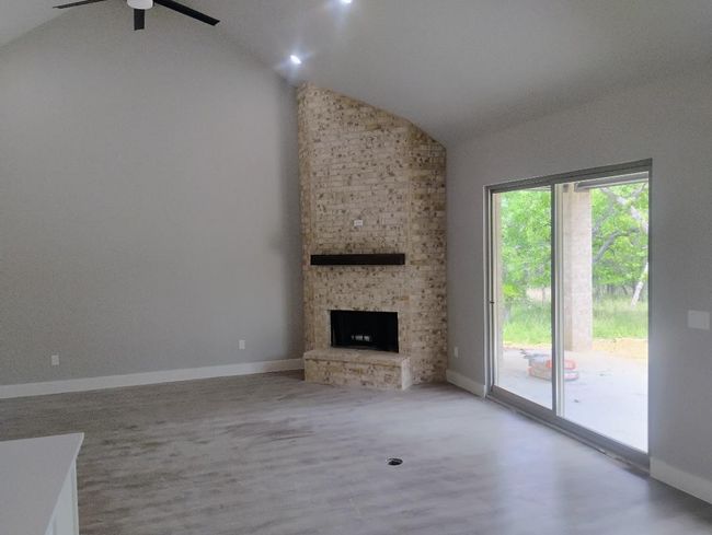 192 Johnston Ln, House other with 3 bedrooms, 2 bathrooms and null parking in Runaway Bay TX | Image 5