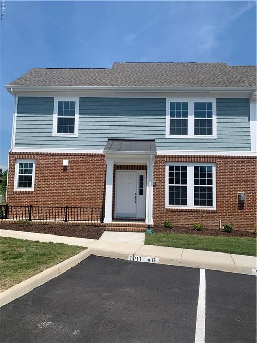 5b-1011 Robinson Rd, Suffolk, VA, 23434-5008 | Card Image