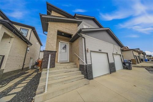 335 Old Commonwealth Path, Winnipeg, MB, R2R2Z2 | Card Image