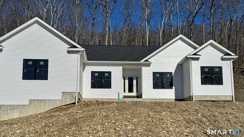 6 Deer Run Rd, Middlebury, CT, 06762-3242 | Card Image