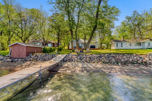 42185 San Dee Cove Trl, Vergas, MN, 56587-9328 | Card Image