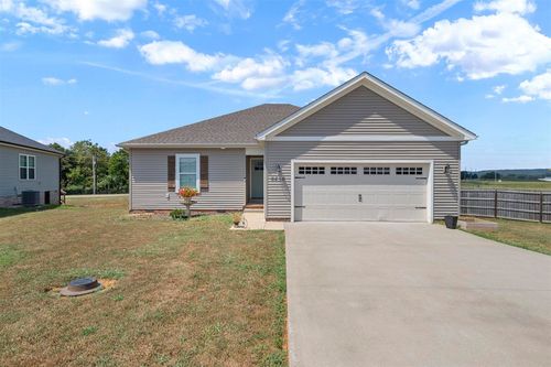 6436 Night Horse Cir, Bowling Green, KY, 42101-7585 | Card Image
