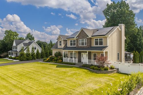 14 Robalene Dr, Goshen, NY, 10924-2327 | Card Image