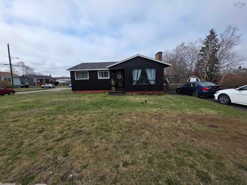 244 Ashby Road, Sydney, NS, B1P2S9 | Card Image