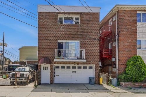 1-412 Walker St, Fairview, NJ, 07022-1477 | Card Image