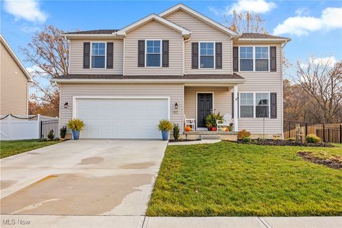 6035 Conneaut Light Drive, Vermilion, OH, 44089 | Card Image