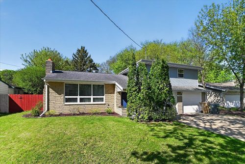 3422 Marcy Rd, MADISON, WI, 53704-2212 | Card Image