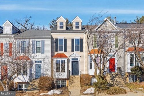 4218 Ashmere Cir, DUMFRIES, VA, 22025-1512 | Card Image