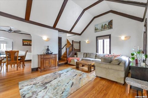 236-03 Seward Ave, Bellerose Manor, NY, 11427-2138 | Card Image