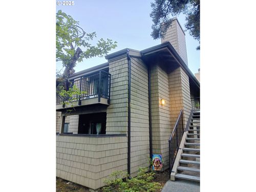 40 Crestfield Ct, Lake Oswego, OR, 97035-2354 | Card Image