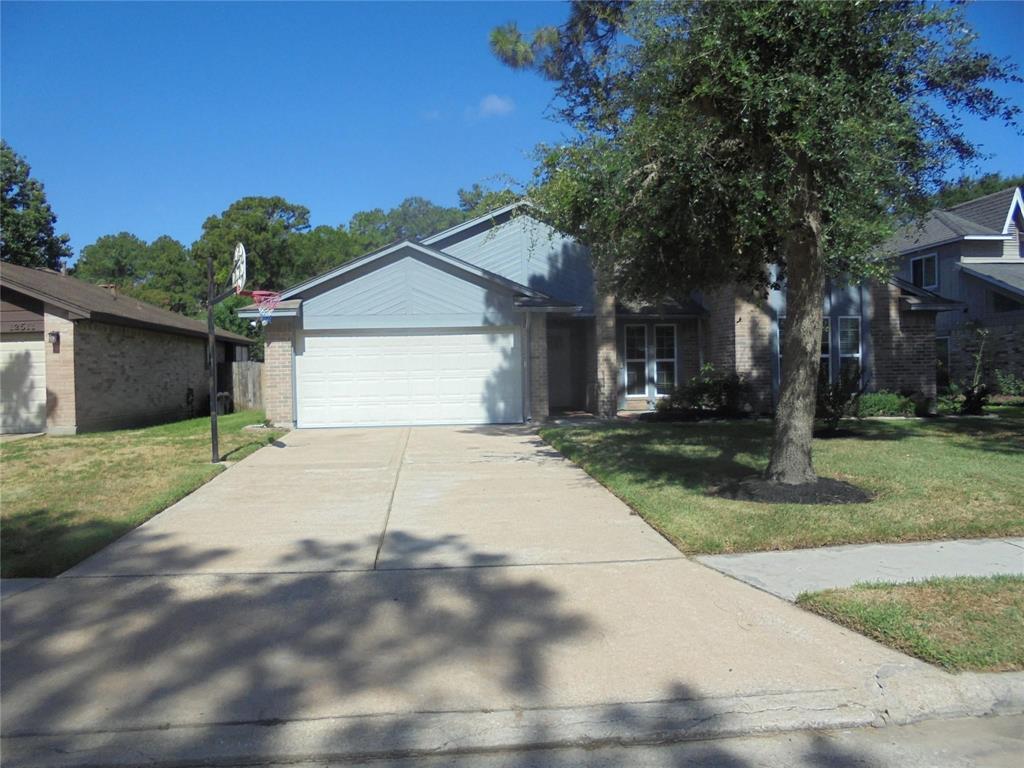 Hideaway Park Dr, Cypress, TX 77429