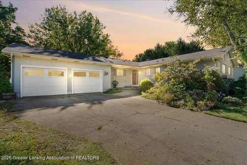 1678 Stonehaven Dr, Holt, MI, 48842-1966 | Card Image