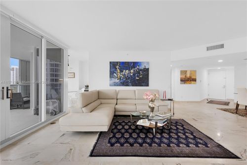 apt-902-21055 Ne 37th Ave, Aventura, FL, 33180-4095 | Card Image