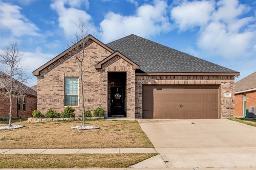900 Honey Maple St, Princeton, TX, 75407-1440 | Card Image