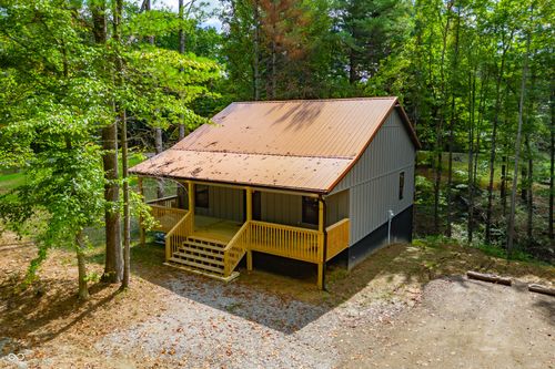 7951 Laurel Dr, Nineveh, IN, 46164-9407 | Card Image