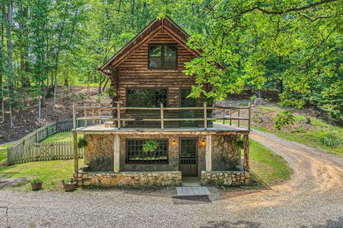 2603 Rutrough Rd, Roanoke, VA, 24014-4721 | Card Image