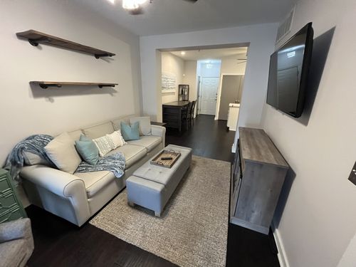 apt-125-1803 Broadway, Nashville, TN, 37203-2758 | Card Image